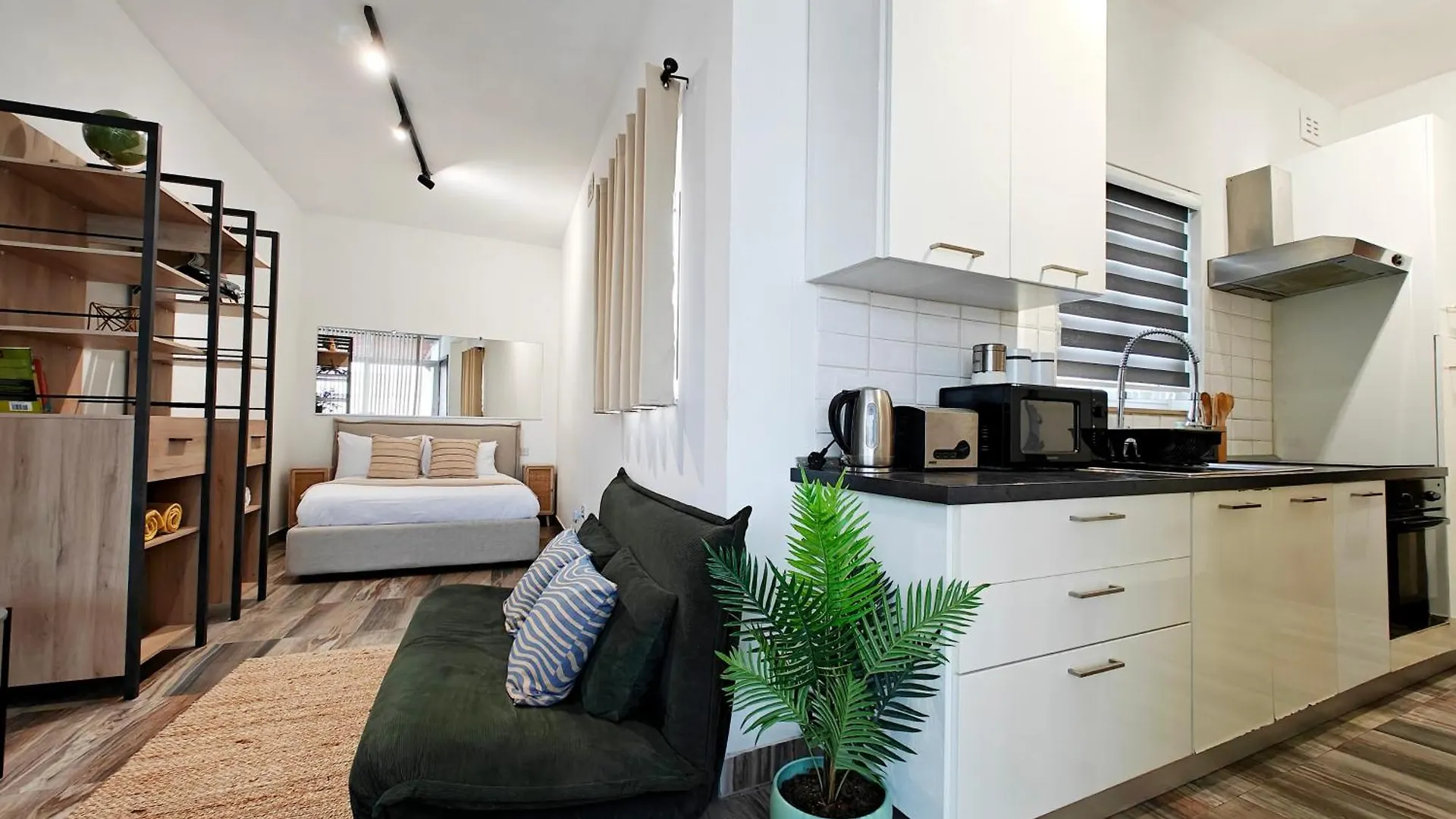 Fly Away Home Condo With Terrace Qormi 0*,  Malta